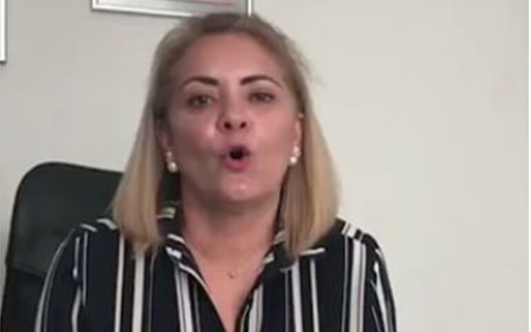 Ex Mulher De Bolsonaro Movimentou R Milh Es Aponta Pf Hora Do Povo