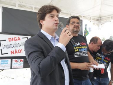 “Temer quer vender a Eletrobrás para fazer caixa”, diz deputado Lucas Ramos (PSB)