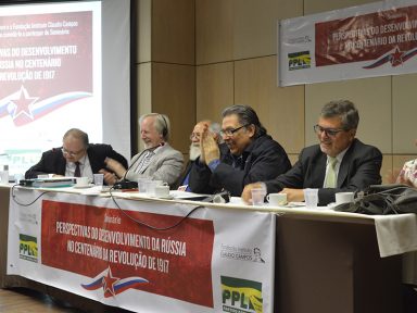 Seminário debate Centenário da Revolução Russa e perspectivas de desenvolvimento