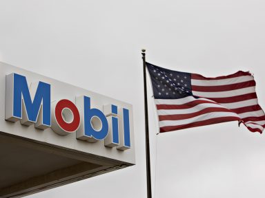 Cade aprova cessão de campos de petróleo da Queiroz Galvão para Exxon