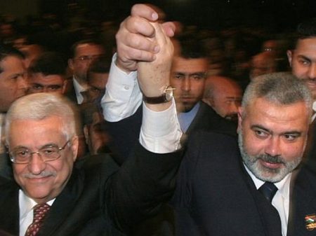 Palestinos buscam unidade em reunião de Fatah e Hamas no Cairo