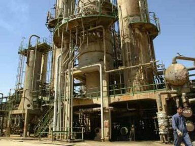 Iraque afirma controlar todo  o petróleo da região de Kirkuk