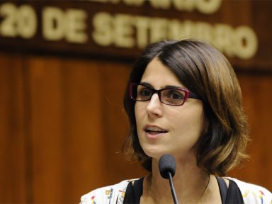PCdoB apresenta Manuela D’Ávila como pré-candidata à Presidência