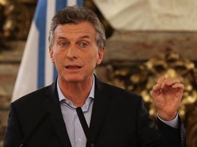 Macri quer manipular aplicação da inflação para cortar aposentadorias