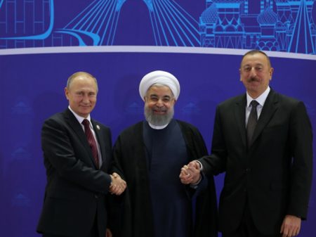 Putin reúne-se com presidentes do Irã e do Azerbaijão em Teerã