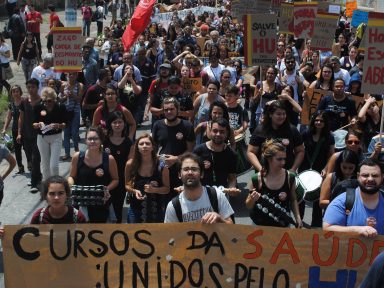 Funcionários do HU-USP fazem greve de 24 horas