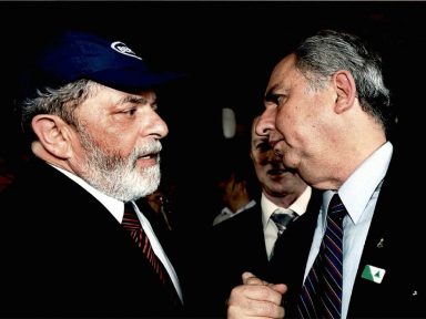 “O triplex não é meu” ou as provas que Lula garante que não existem
