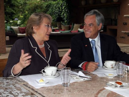 Governo neoliberal de Bachelet traz de volta pinochetista Piñera