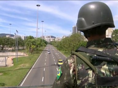 Decreto de Temer empurra FFAA para fazer papel de polícia no Rio