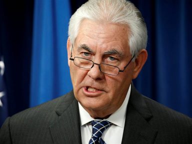 Tillerson açula quartelada na Venezuela