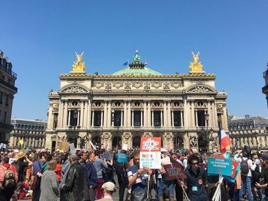 Manifestação em Paris: “Parem Macron e suas reformas!”