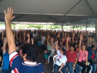 Servidores de Florianópolis conquistam aumento real: ‘Luta contra OSs continua’
