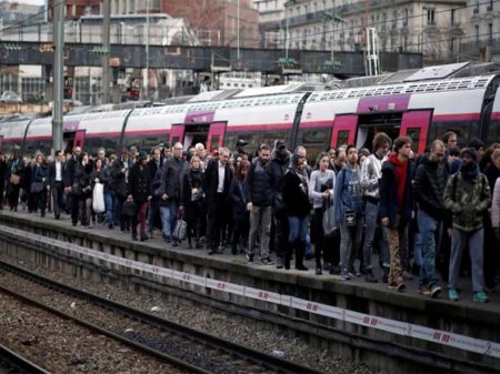 França: trens param na jornada de lutas contra privatização da SNCF
