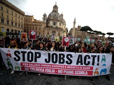 Itália: fracasso da indicação de Cottarelli faz a crise se agravar