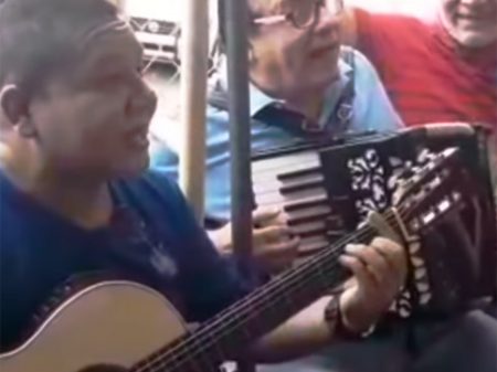 “Canto contra o crime e a desgraça na Nicarágua”, afirma compositor sandinista
