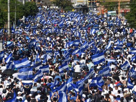 Nicarágua: repressão mata 128 e povo exige a saída de Ortega