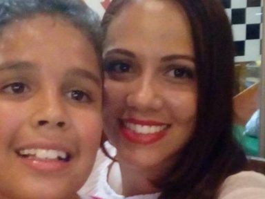 “Gestapo” da fronteira deixa mãe brasileira separada de filho de 9 anos por 1.500 km