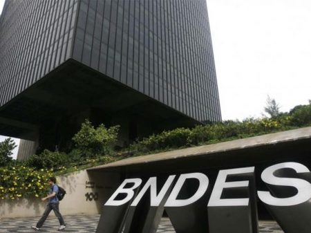 BNDES rebate conselheiros e nega apoio à privatização da Copel