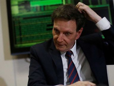 TJ-RJ restringe uso da máquina por Crivella