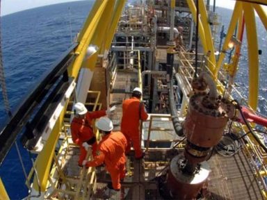 Entidades dos petroleiros repudiam decisão de ministro do STF contrária aos trabalhadores