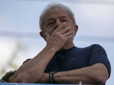 Em carta, Lula considera pouco assalto de 6 bilhões à Petrobrás