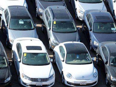Europa ameaça taxar EUA em US$ 300 bi se Casa Branca tarifar carros da UE