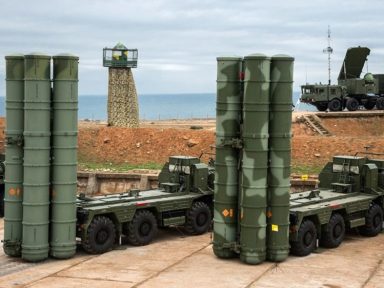 Índia ignora ameaças dos EUA e reafirma compra de S-400 russo