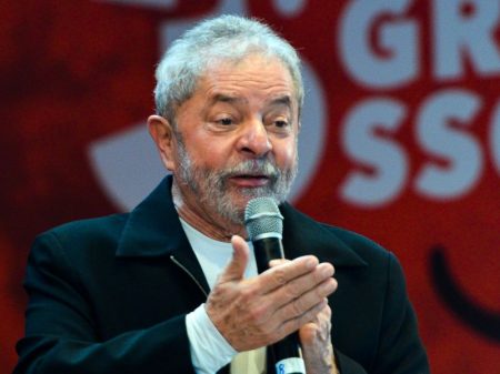 PT diz que Lula enriqueceu com palestras