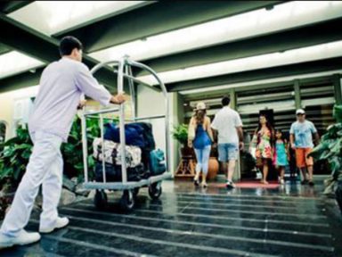 Entre maio e junho, setor turístico demitiu 16.497
