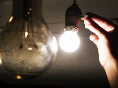 Conta de luz sobe até seis vezes acima da inflação