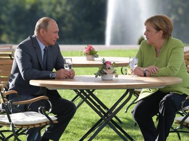 Putin conversa com Merkel sobre a Síria, Ucrânia e Nord Stream-2