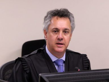 Há provas documentais contra Vaccari, aponta desembargador do TRF-4