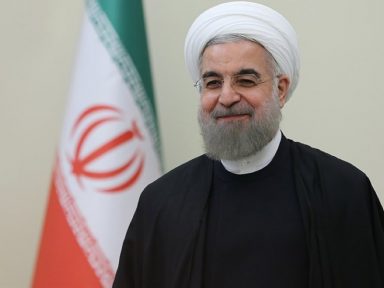 Rouhani: “EUA fracassa em sua meta de zerar vendas de petróleo do Irã”