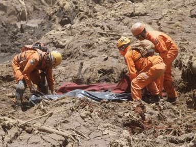 “Absurdo é a Vale ter escolhido matar pessoas”, respondem familiares das vítimas de Brumadinho