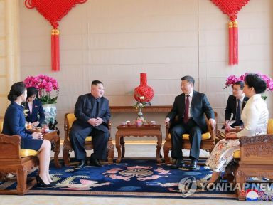 Líder chinês Jinping aceita convite de Kim para visitar Coreia Popular