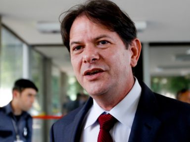 Cid para Renan: “não é uma boa oportunidade para você ser presidente do Senado”