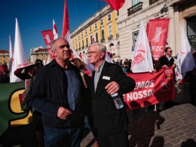 Greve nacional de servidores repudia arrocho em Portugal