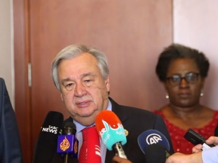 ONU propõe “negociações sérias” por uma saída pacífica para Venezuela