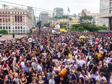 Servidores de SP mantêm greve contra reforma da Previdência municipal