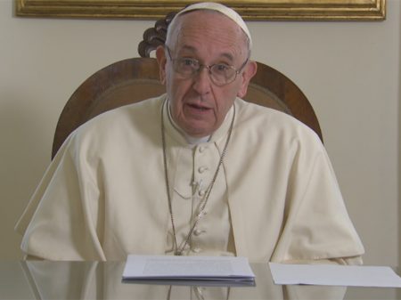 Papa conclama governos a combater “o flagelo da escravidão moderna”