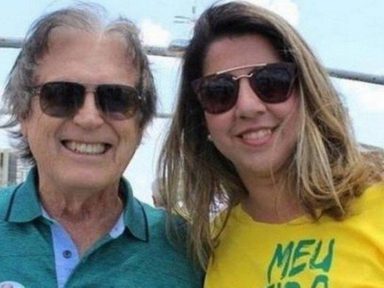 Candidatas laranjas do PSL ‘rodaram’ 10 milhões de santinhos a dois dias da eleição