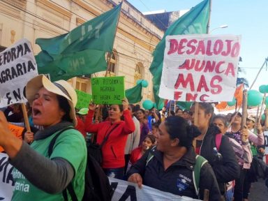 “Reforma agrária urgente e necessária”: Paraguai marcha por justiça e contra a fome