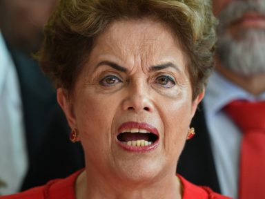 Dilma Rousseff admite que se submeteu às pressões das montadoras para emitir MP