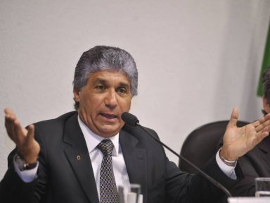 Paulo Preto é condenado a 27 anos e Gilmar recua de obstruir processo