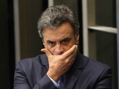 STF determina bloqueio de R$ 1,7 milhão de Aécio