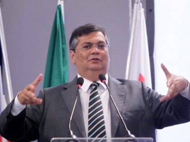 “Só há um jeito de a economia voltar a crescer: aquecer a demanda”, diz Flávio Dino