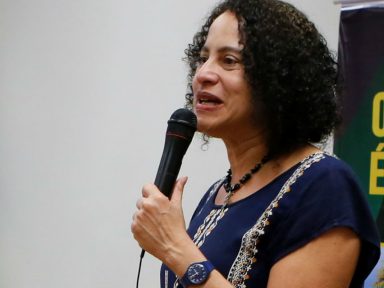 Luciana Santos: agressão ao presidente da OAB é repugnante