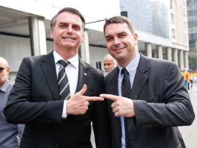 Bolsonaro faz Senado colocar Coaf sob Guedes para blindar filho das investigações