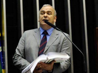 Delgado: não vamos ceder em nenhum artigo que retire direitos dos aposentados