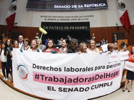 México aprova lei que estende os direitos trabalhistas às domésticas